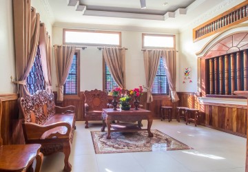 3 Bedroom House  For Rent - Svay Dangkum, Siem Reap thumbnail