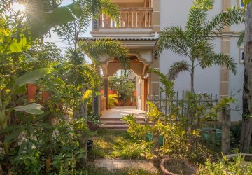 3 Bedroom House  For Rent - Svay Dangkum, Siem Reap thumbnail