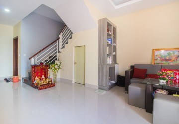 3 Bedroom Flat For Sale - Svay Dangkum, Siem Reap thumbnail