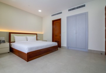 2 Bedroom Serviced Apartment For Rent in BKK1, Phnom Penh thumbnail