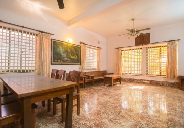 5 Bedroom Villa  For Sale - Slor Kram, Siem Reap thumbnail