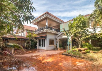 5 Bedroom Villa  For Sale - Slor Kram, Siem Reap thumbnail