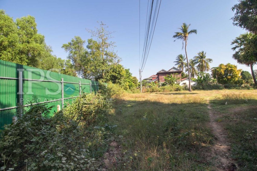   2 Hectares Land For Sale - Svay Thom, Siem Reap