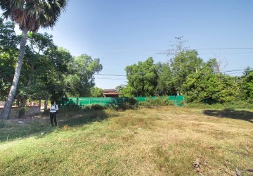   2 Hectares Land For Sale - Svay Thom, Siem Reap thumbnail