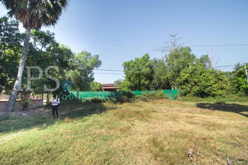   2 Hectares Land For Sale - Svay Thom, Siem Reap