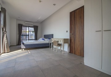 3 Bedroom Penthouse For Rent - Sen Sok, Phnom Penh thumbnail