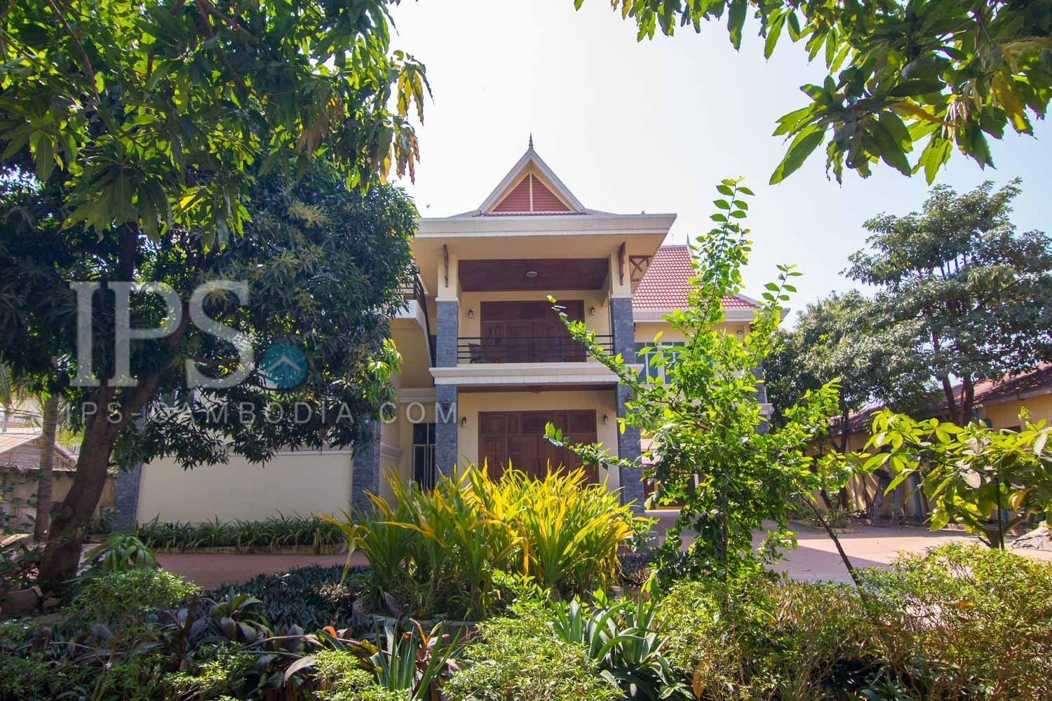 5 Bedroom  Villa For Rent - Slor Kram, Siem Reap