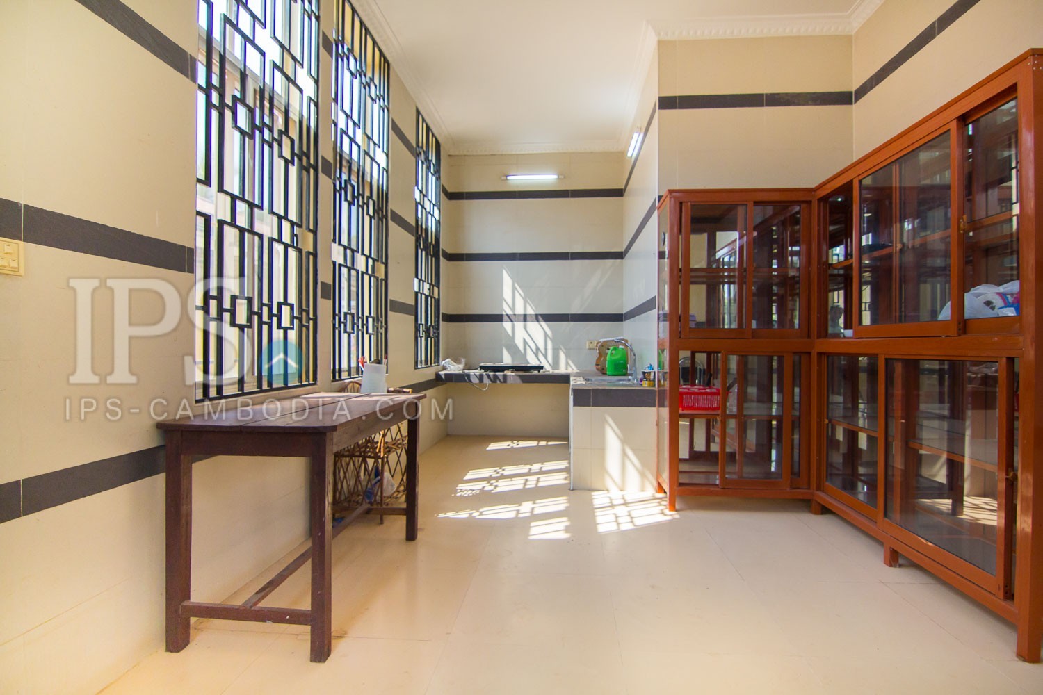 5 Bedroom  Villa For Rent - Slor Kram, Siem Reap - Image 13