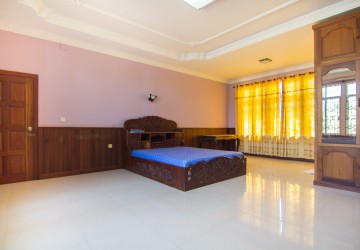 5 Bedroom  Villa For Rent - Slor Kram, Siem Reap thumbnail