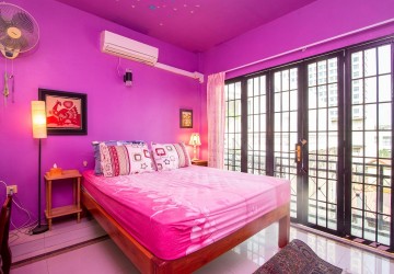 2 Bedroom Apartment  For Rent - Wat Phnom, Phnom Penh thumbnail