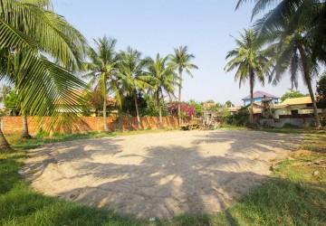 1,290 Sqm Land For Sale - Chreav, Siem Reap thumbnail