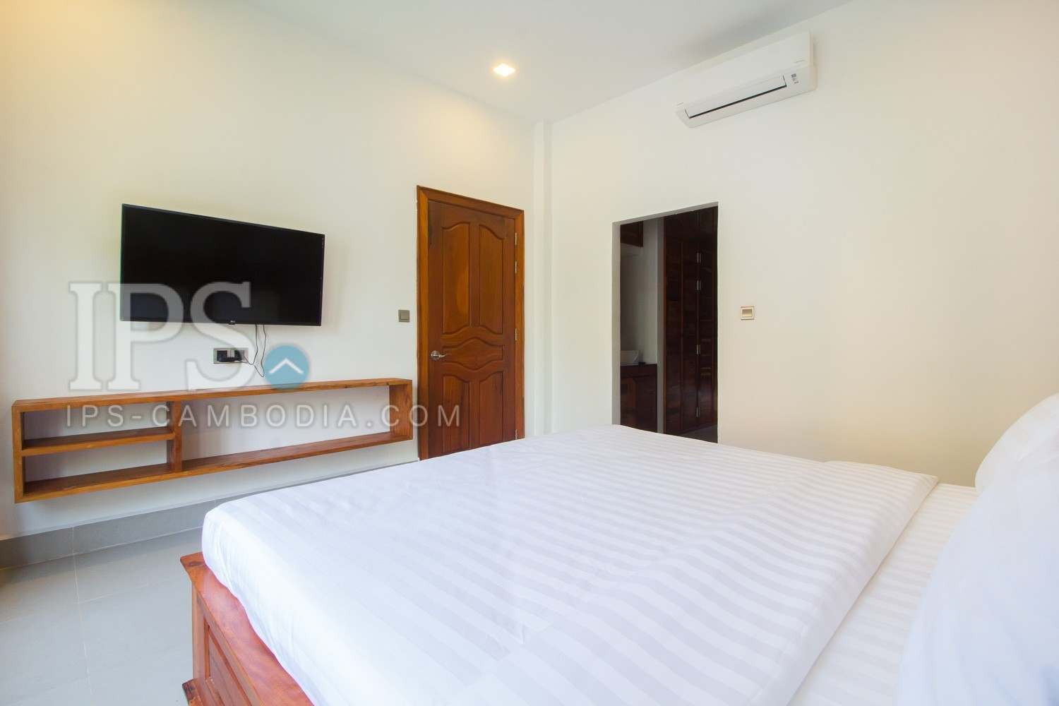 2 Bedroom Apartment For Rent - Svay Dangkum, Siem Reap - Image 11