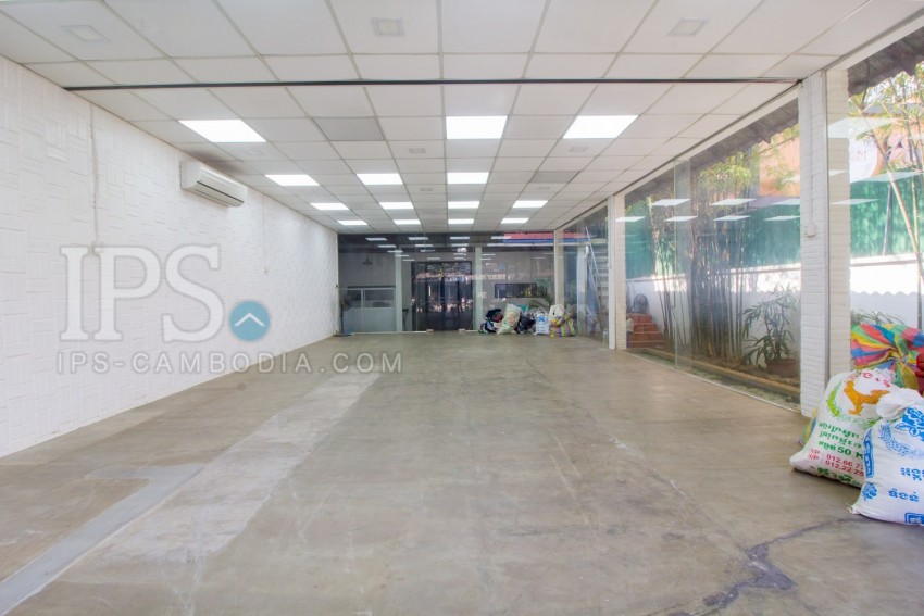 72 Sqm Commercial Space  For Rent - Svay Dangkum, Siem Reap