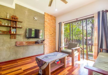 2 Bedroom Villa For Rent - Svay Dangkum, Siem Reap thumbnail