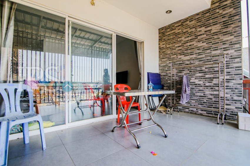 1 Bedroom Apartment For Sale - Riverside, Phnom Penh