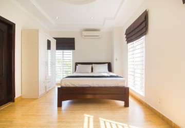4 Bedroom House  For Sale - Svay Dangkum, Siem Reap thumbnail