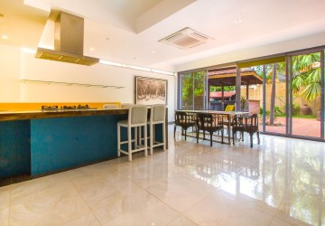 4 Bedroom Western Style Villa  For Rent - Sala Kamreuk, Siem Reap thumbnail