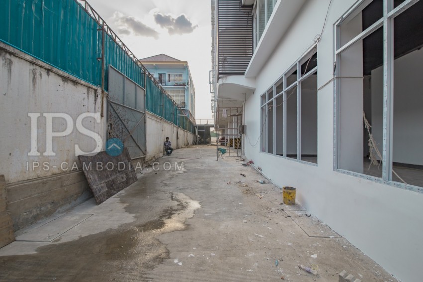71 Sqm Commercial Office For Rent In Chak Angrea Area, Phnom Penh
