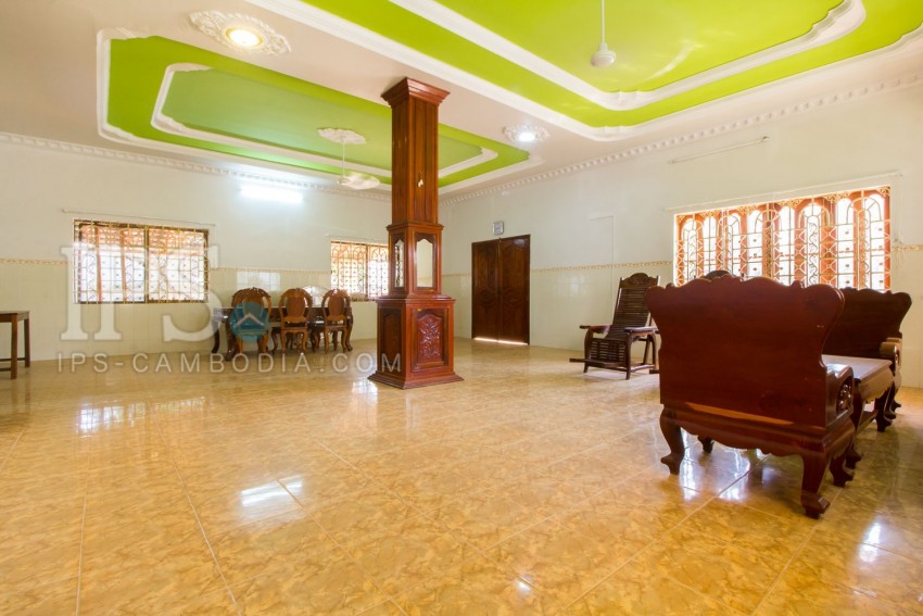 4 Bedroom Villa For Rent - Svay Dangkum, Siem Reap