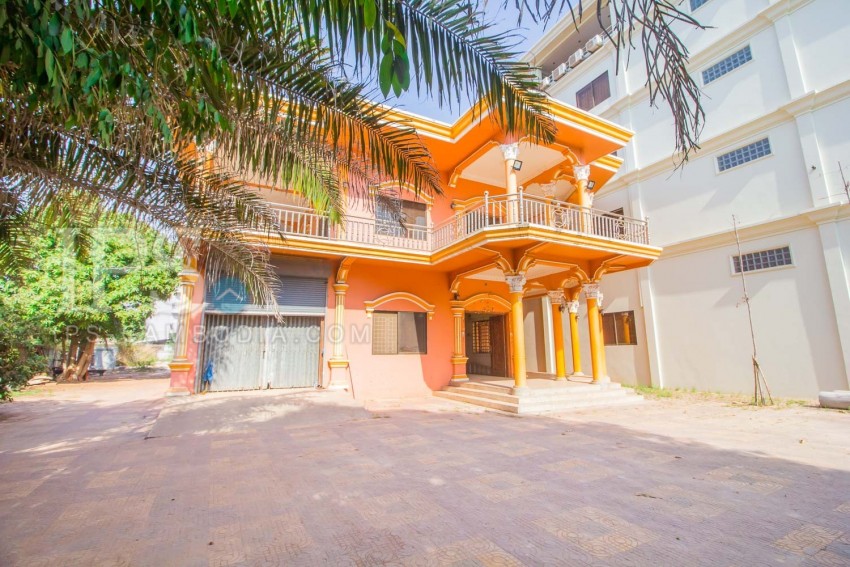 10 Bedroom Villa For Rent - Svay Dangkum, Siem Reap