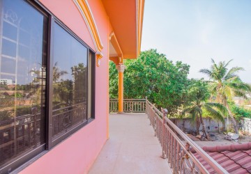 10 Bedroom Villa For Rent - Svay Dangkum, Siem Reap thumbnail