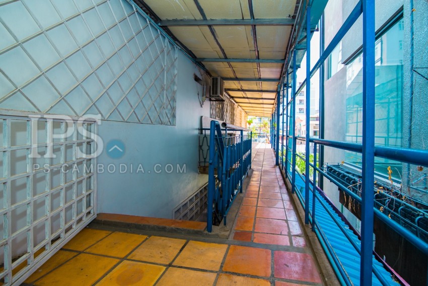 3 Bedroom Renovated Apartment For Rent - BKK1, Phnom Penh