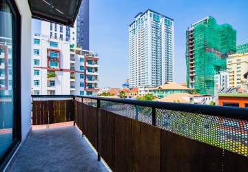 3 Bedroom Renovated Apartment For Rent - BKK1, Phnom Penh thumbnail