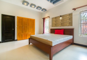 2 Bedroom Villa For Rent - Sala Kamreuk, Siem Reap thumbnail