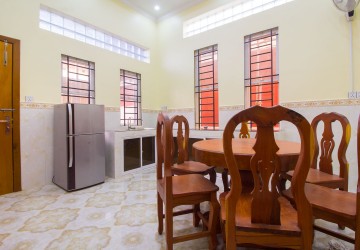 2 Bedroom Villa For Rent - Chreav, Siem Reap thumbnail