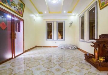 2 Bedroom Villa For Rent - Chreav, Siem Reap thumbnail