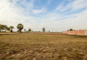   405 Sqm Land For Sale - Chreav, Siem Reap thumbnail