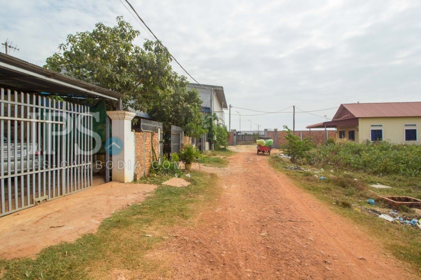 2 Room Villa For Sale - Svay Dangkum, Siem Reap