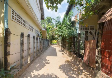   275 Sqm Land and House For Sale - Svay Dangkum, Siem Reap thumbnail