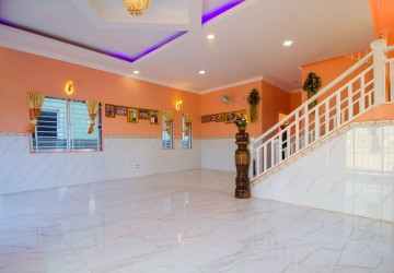 3 Bedroom Villa  For Sale - Svay Dangkum, Siem Reap thumbnail