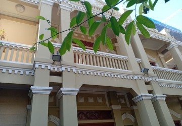 5 Rooms Corner Commercial Villa For Rent in BKK1, Phnom Penh  thumbnail