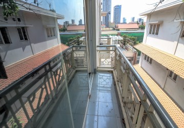 1 Bedroom Serviced Apartment for Rent - BKK1 - Phnom Penh thumbnail
