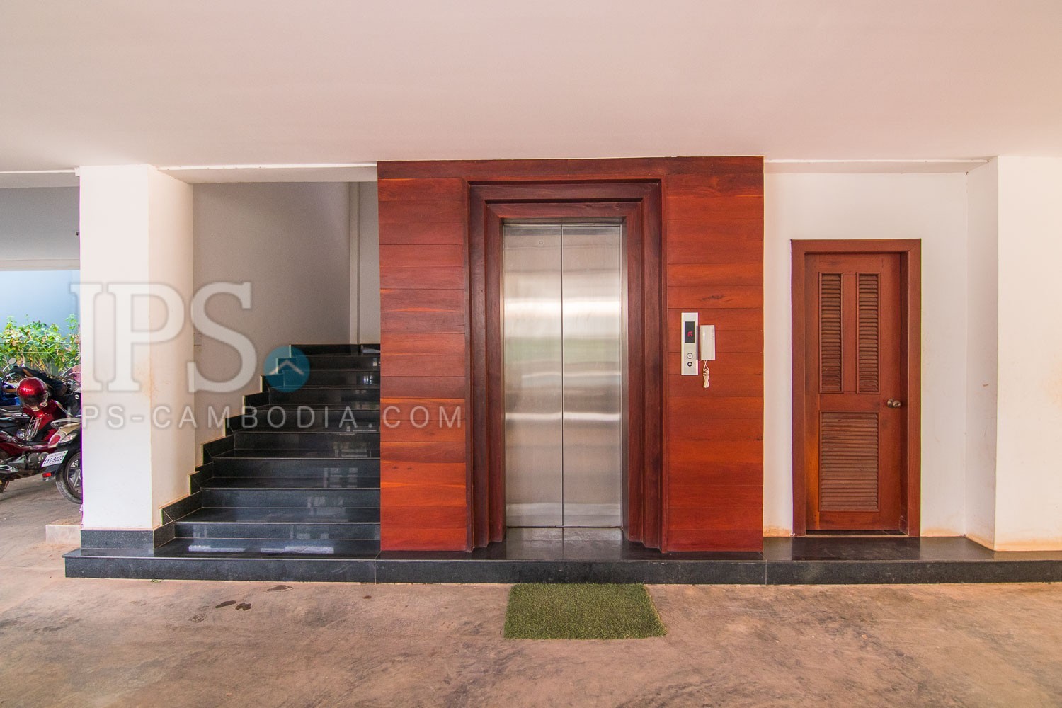 50 Sqm Office Space  For Rent - Svay Dangkum, Siem Reap - Image 8