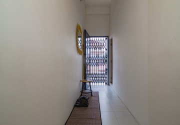 1 Bedroom Flat For Rent - 7 Makara, Phnom Penh thumbnail