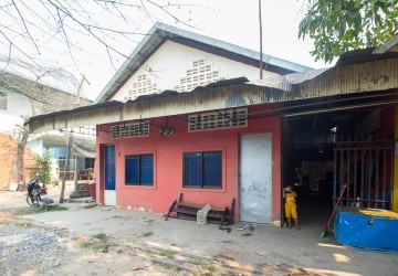 Residential Land and House For Sale - Kouk Chak, Siem Reap thumbnail