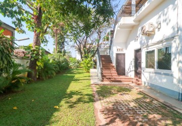 2 Bedroom Villa  For Rent - Svay Dangkum, Siem Reap thumbnail