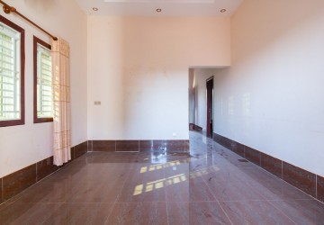 2 Bedroom Villa  For Sale - Chreav, Siem Reap thumbnail