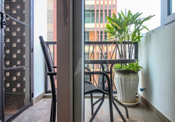 2 Bedroom Serviced Apartment For Rent - Toul Tom Pong, Phnom Penh thumbnail