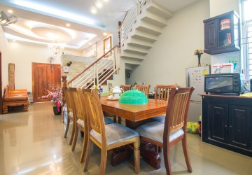 4 Bedroom Family Villa For Sale - Svay Dangkum, Siem Reap thumbnail