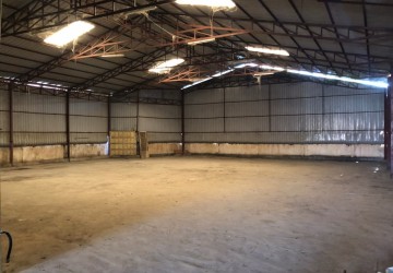 1008 Sqm Commercial Villa With Warehouse For Rent - Chaom Chau, Phnom Penh thumbnail