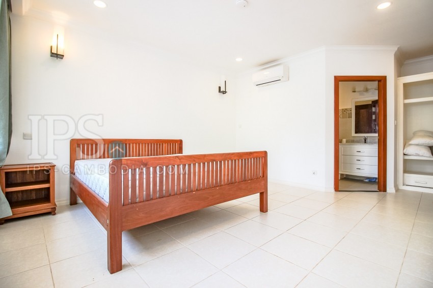 2 Bedroom Apartment For Rent - BKK1, Phnom Penh