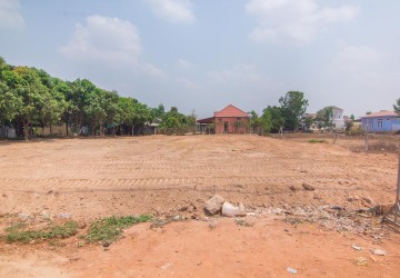 800 Sqm Land  For Sale - Slor Kram, Siem Reap thumbnail