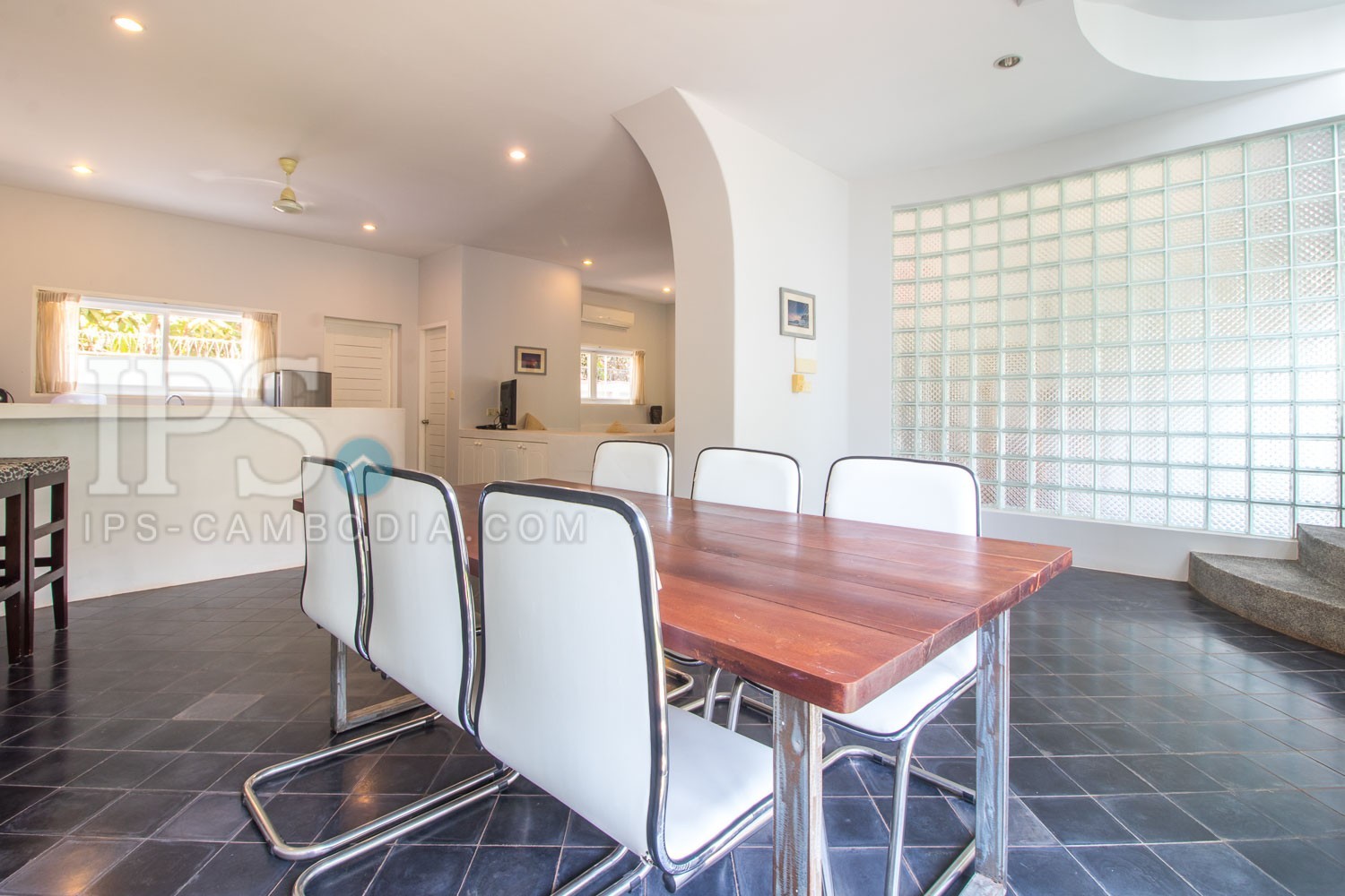 2 Bedroom Villa For Rent -Sala Kamreuk, Siem Reap - Image 14