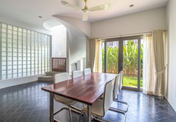 2 Bedroom Villa For Rent -Sala Kamreuk, Siem Reap thumbnail