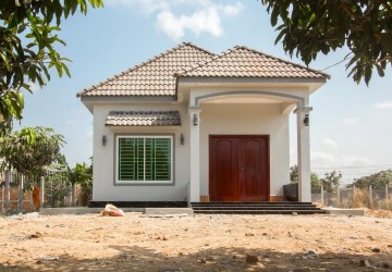 2 Bedroom Villa  For Sale - Svay Dangkum, Siem Reap thumbnail