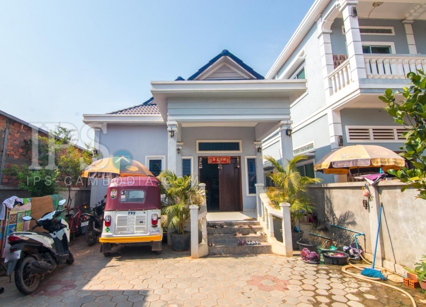 2 Bedroom Villa For Sale - Slor Kram, Siem Reap